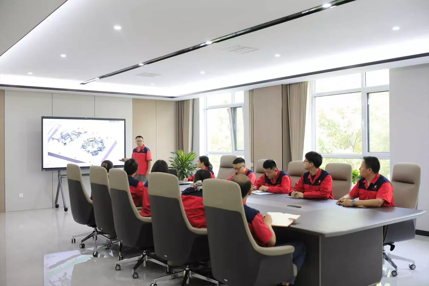 Vastpce casting equipment