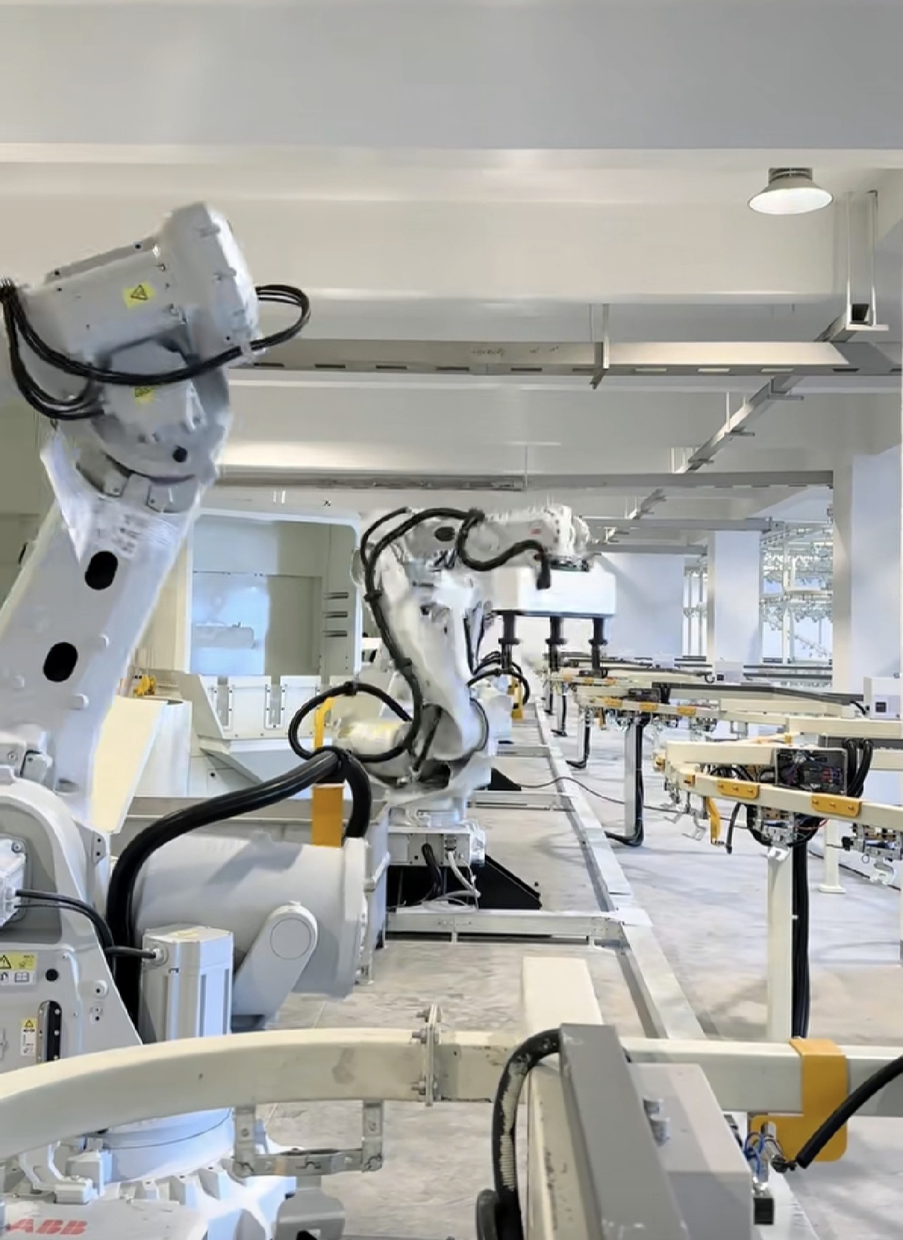 Robotic Shell Making Line