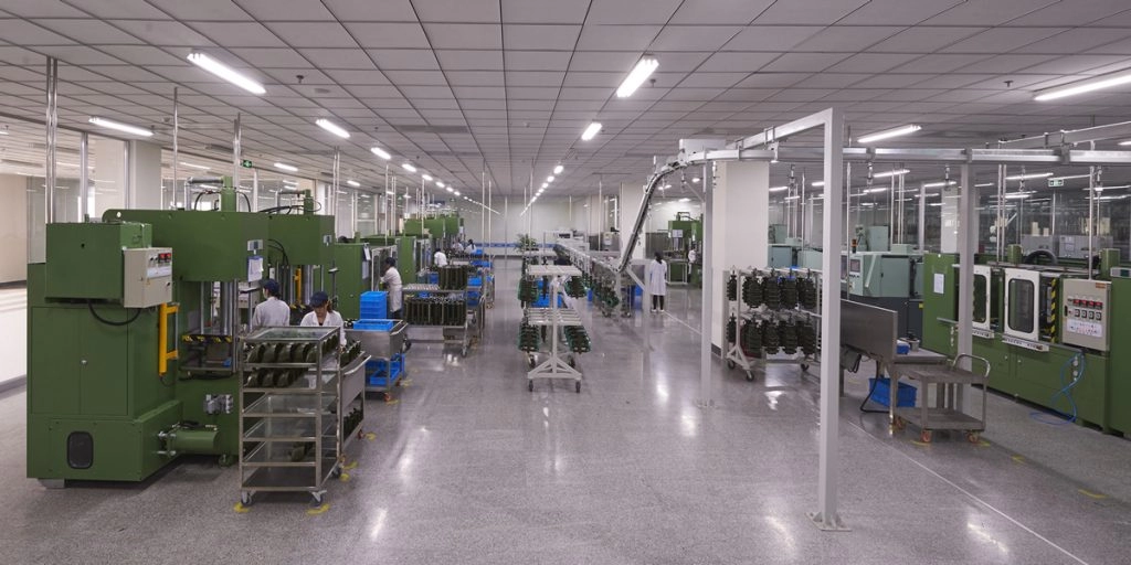 wax injection machine for aerospace implants