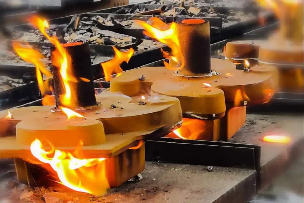 Mold Assembly and Pouring Molten Metal